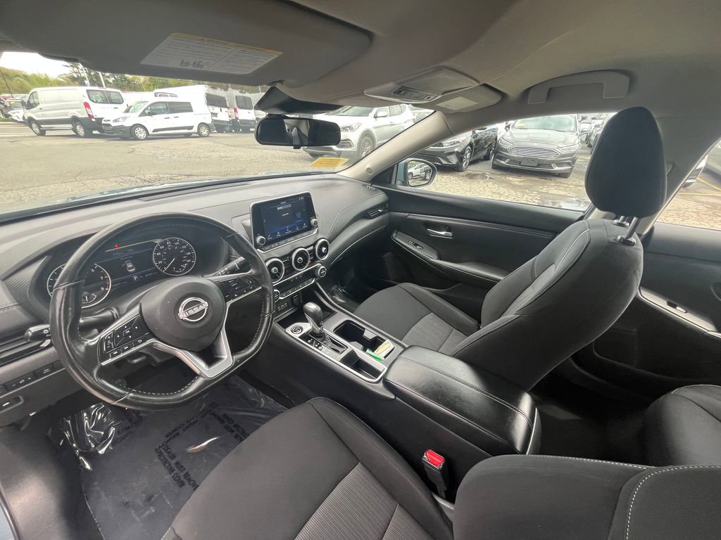Used 2024 Nissan Sentra SV w/ All-Weather Package FWD image 26