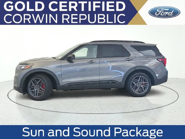 Used 2026 Ford Explorer ST w/ Sun And Sound Package AWD/4WD image 2