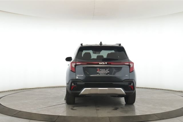 Used 2024 Kia Seltos EX AWD/4WD image 11