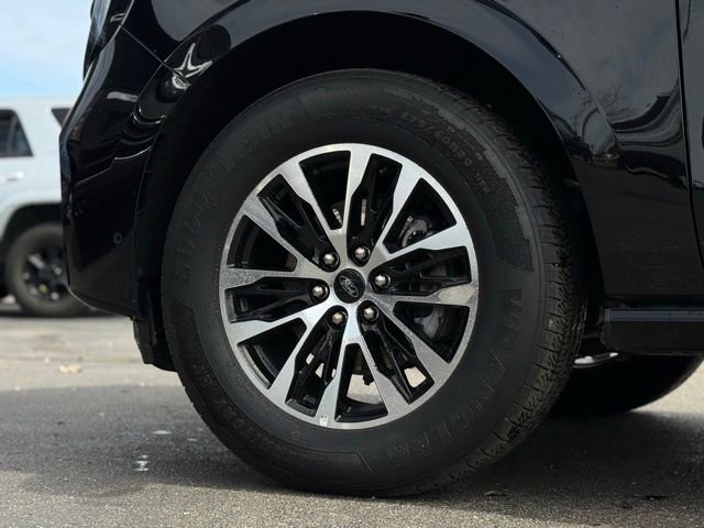 Used 2025 Ford Expedition Max Platinum image 46