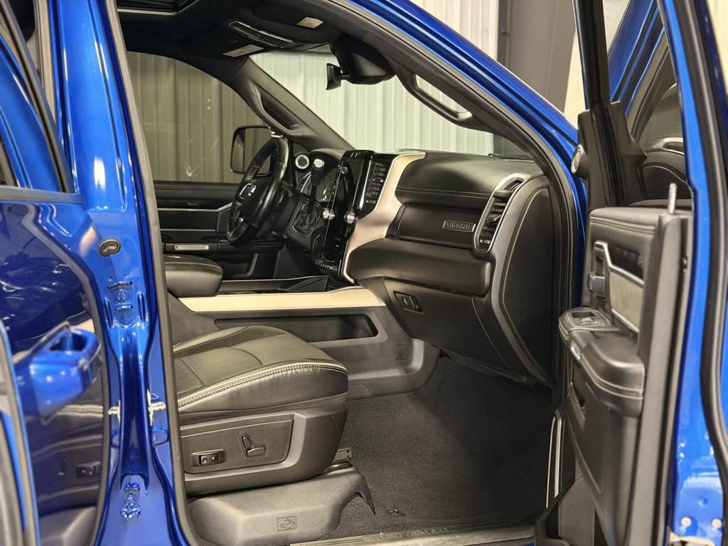 Used 2019 RAM 2500 Laramie image 37