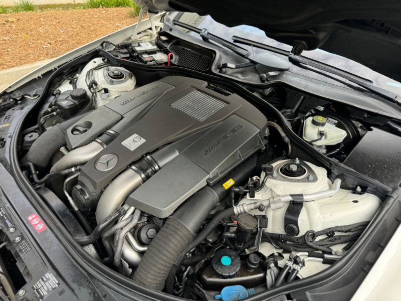 Used 2011 Mercedes-Benz S 63 AMG w/ Driver Assistance Pkg image 38