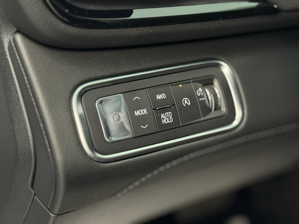 Used 2026 Buick Enclave Preferred image 16