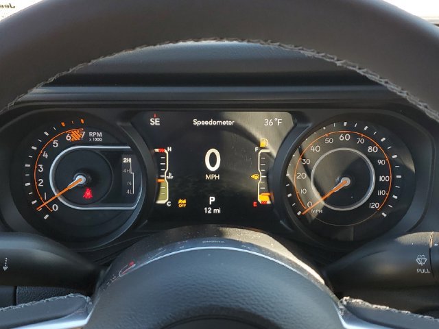 New 2026 Jeep Wrangler Unlimited Sahara AWD/4WD image 24