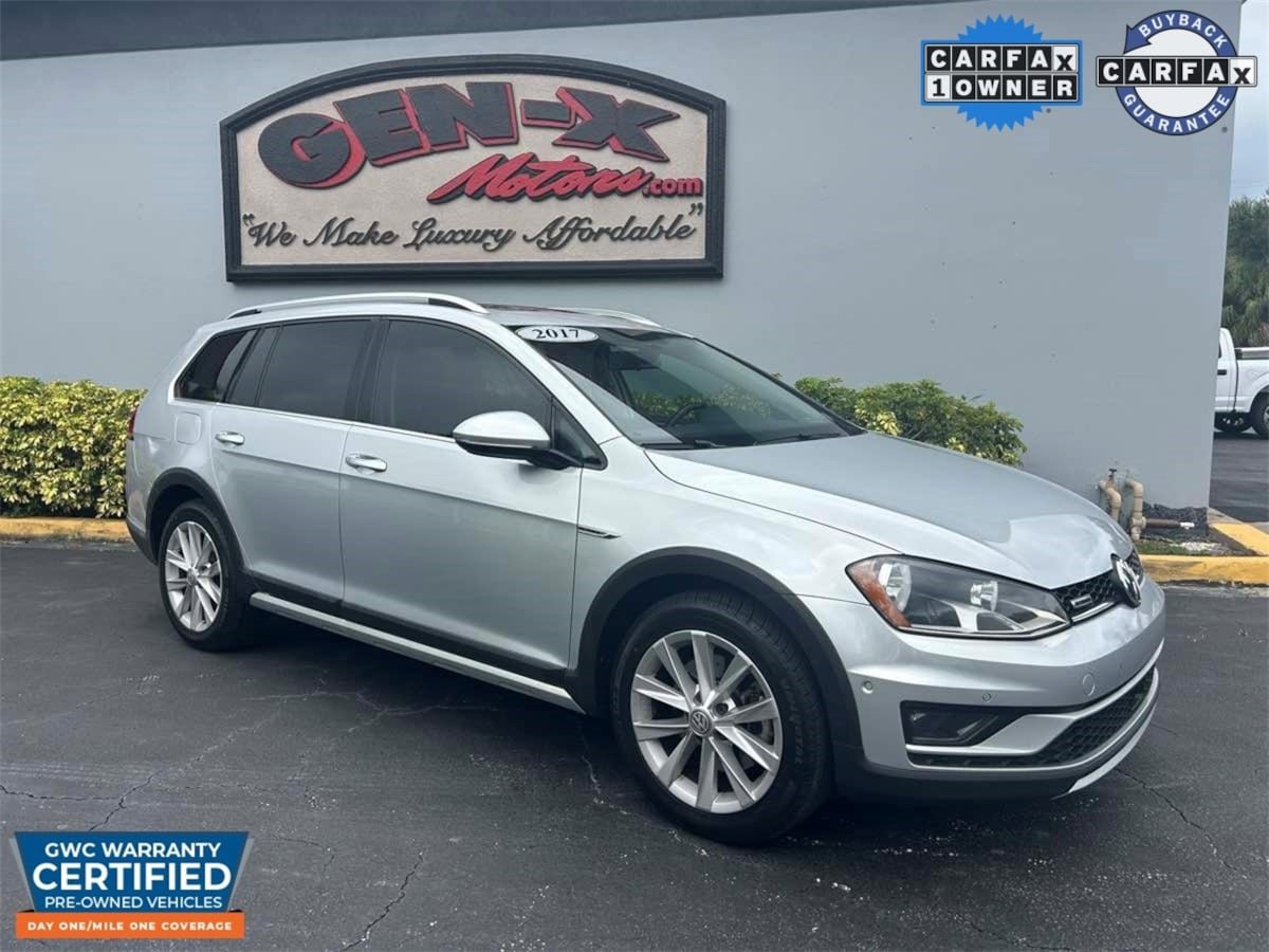 Used 2017 Volkswagen Golf Alltrack SE image 1