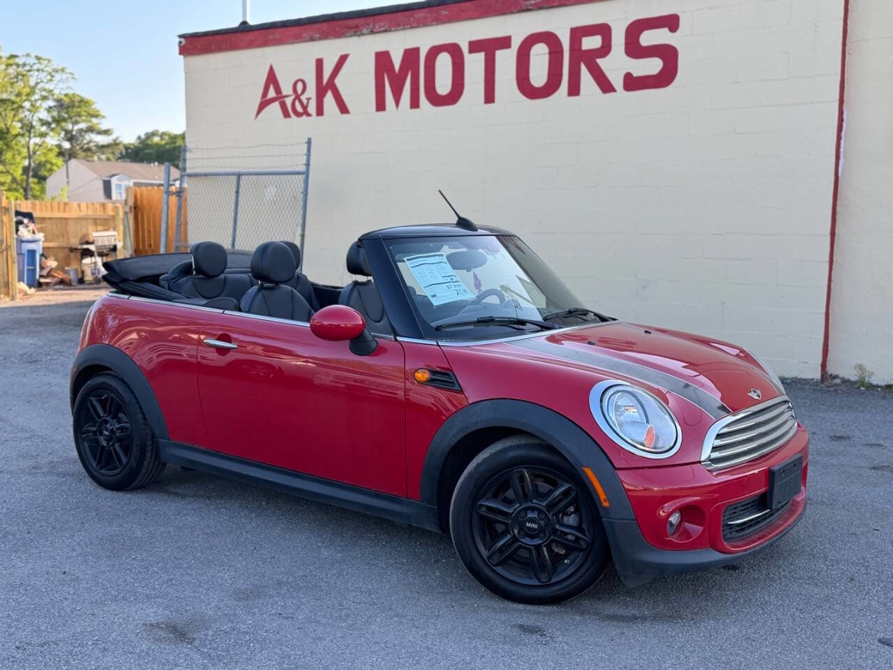 Used 2015 MINI Cooper Convertible FWD image 1