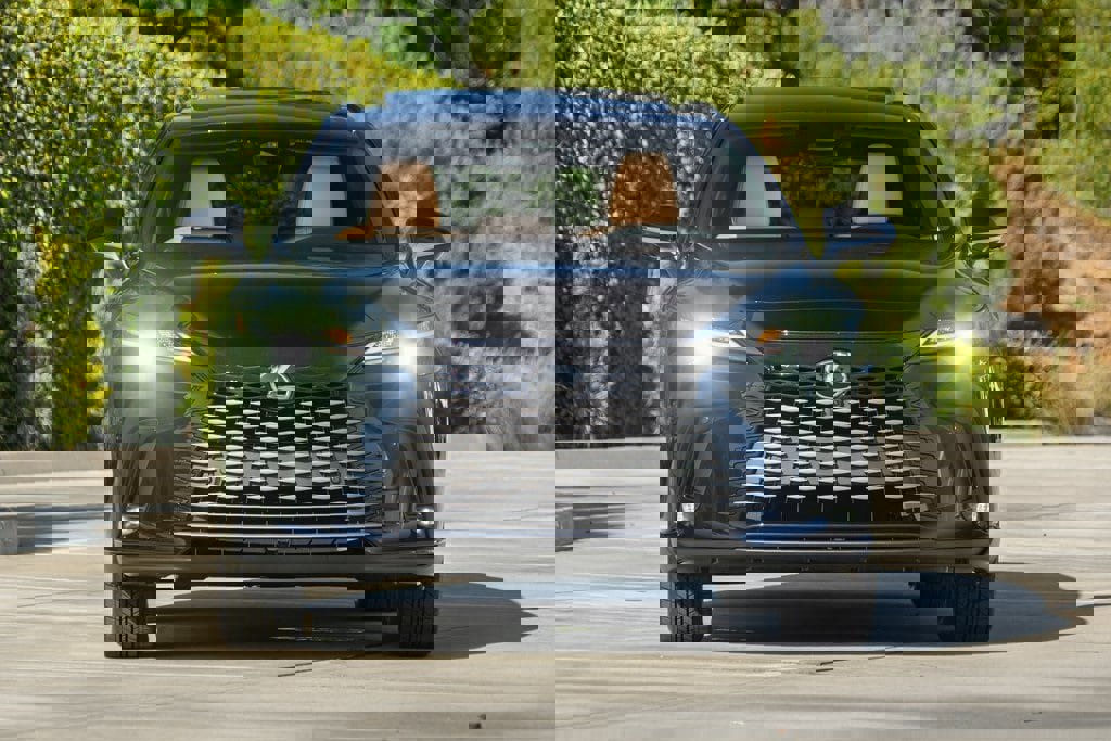 New 2026 Lexus RX 350 FWD w/ Accessory Package (Z1) image 3