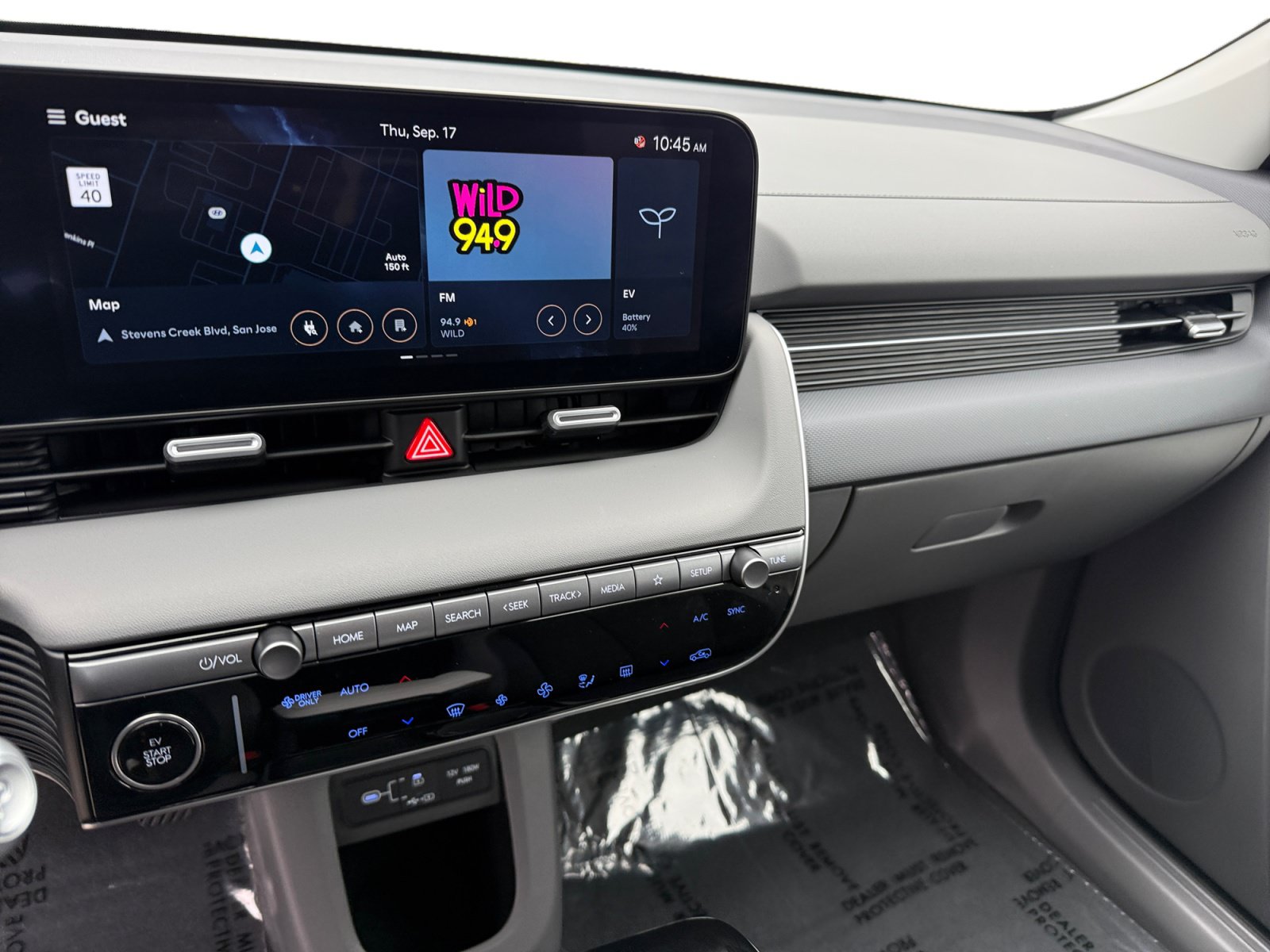 Certified 2025 Hyundai Ioniq 5 SE RWD image 12