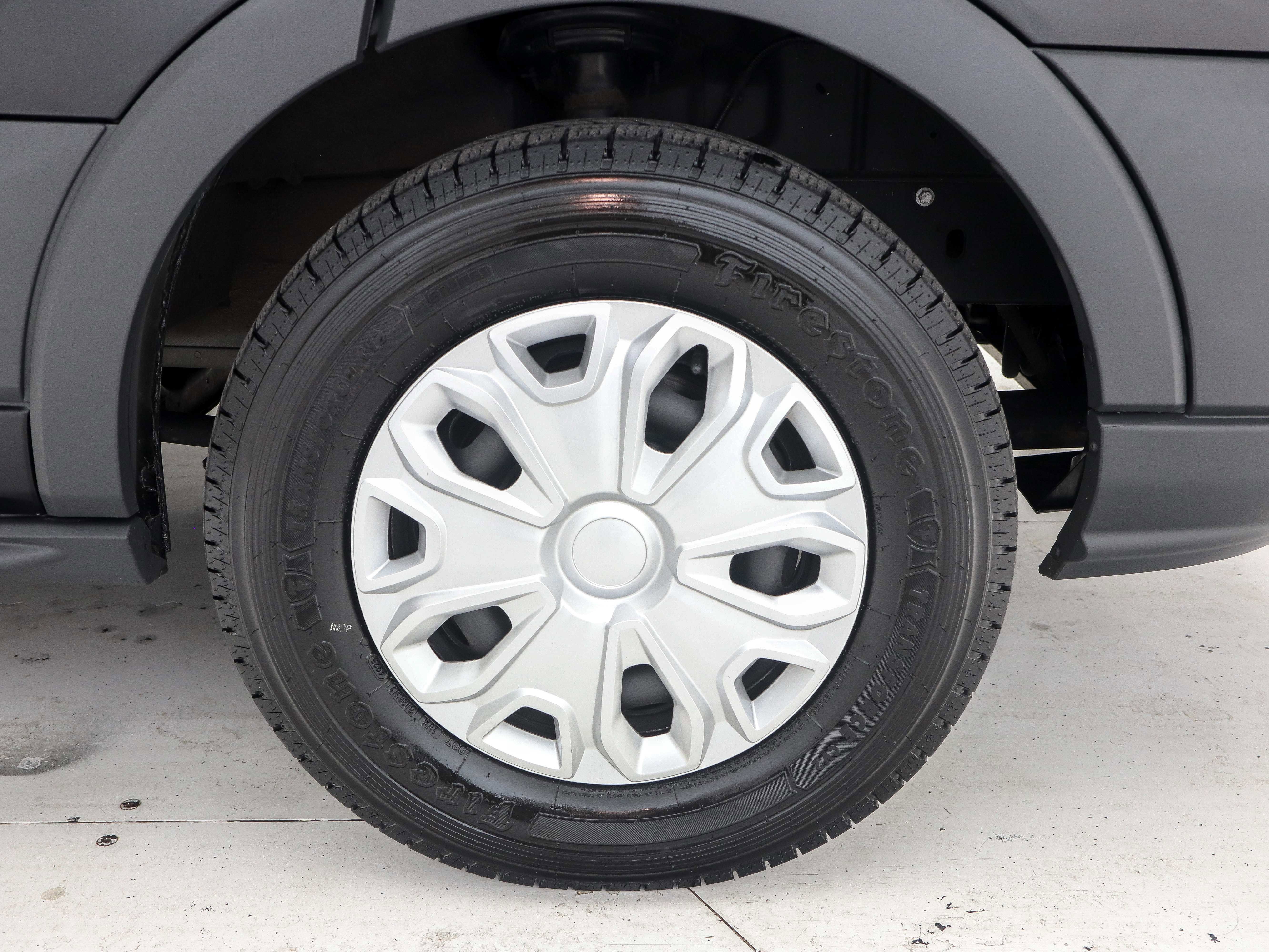 Used 2016 Ford Transit 150 XLT image 29