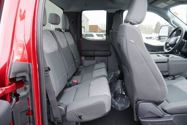 New 2026 Ford F250 XLT w/ FX4 Off-Road Package image 23