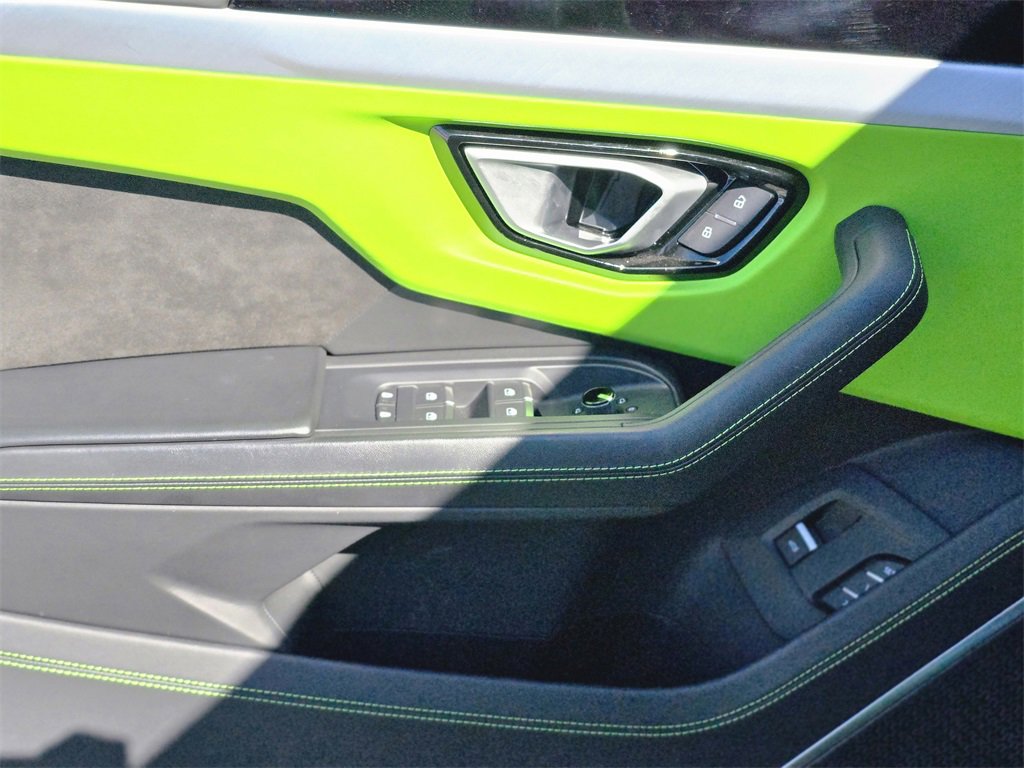 Used 2024 Lamborghini Urus S image 15