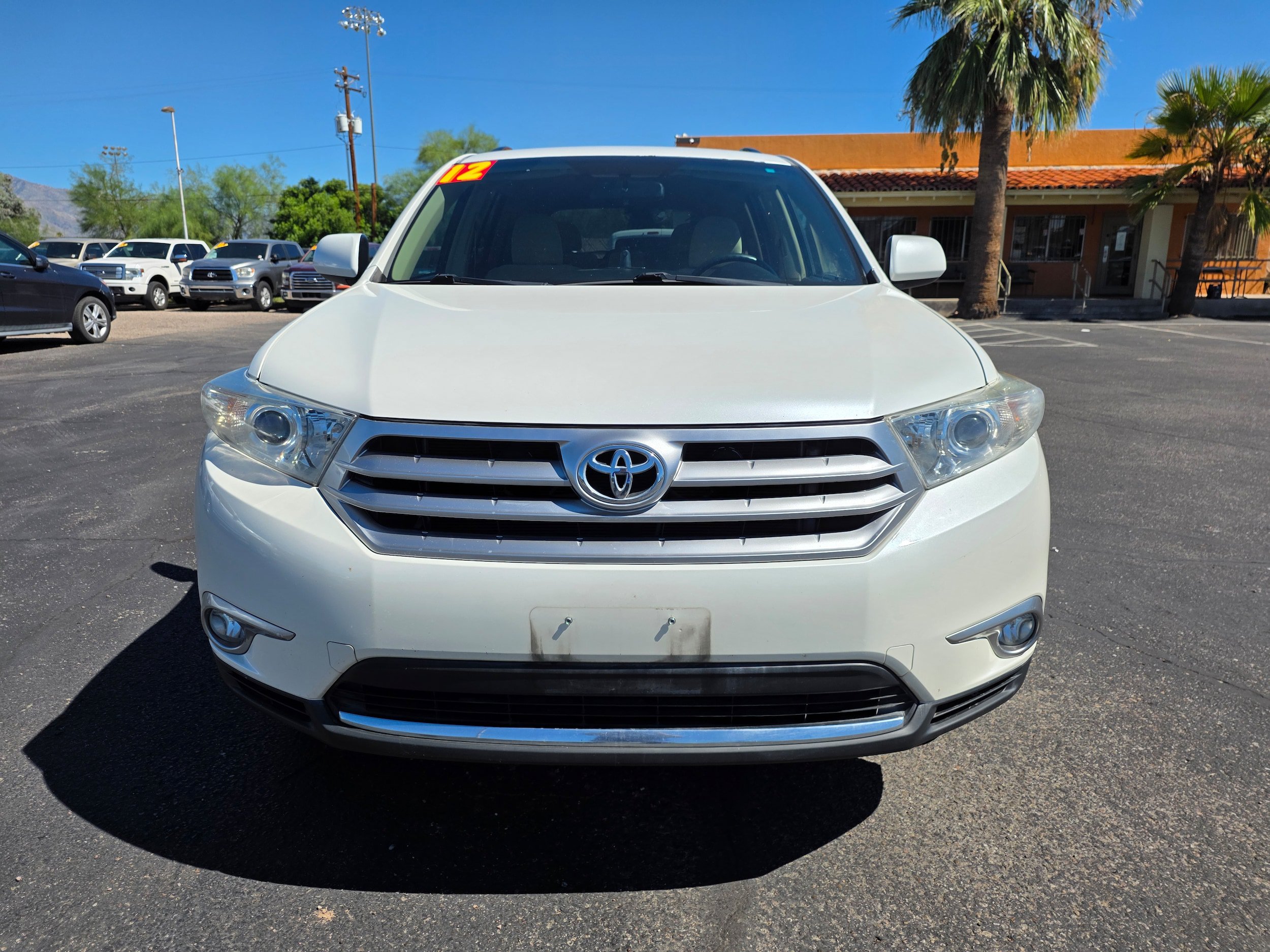 Used 2012 Toyota Highlander FWD w/ Tech Pkg image 8