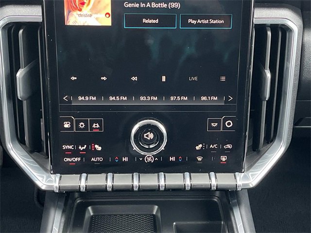 Used 2024 GMC Acadia Elevation image 15