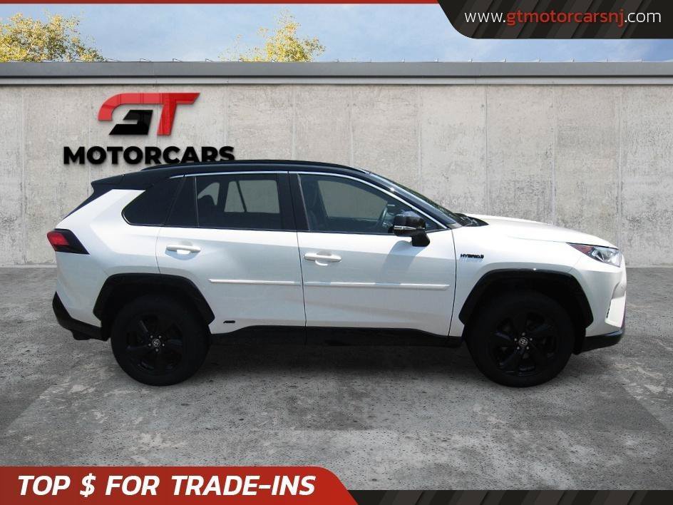 Used 2021 Toyota RAV4 XSE AWD/4WD image 4