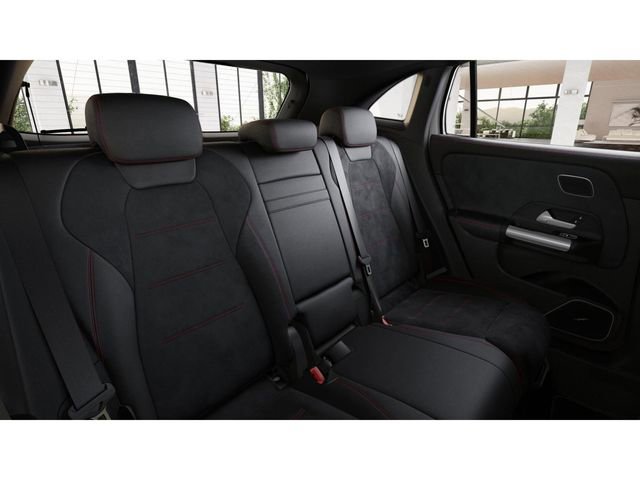 New 2026 Mercedes-Benz GLA 35 AMG 4MATIC image 5