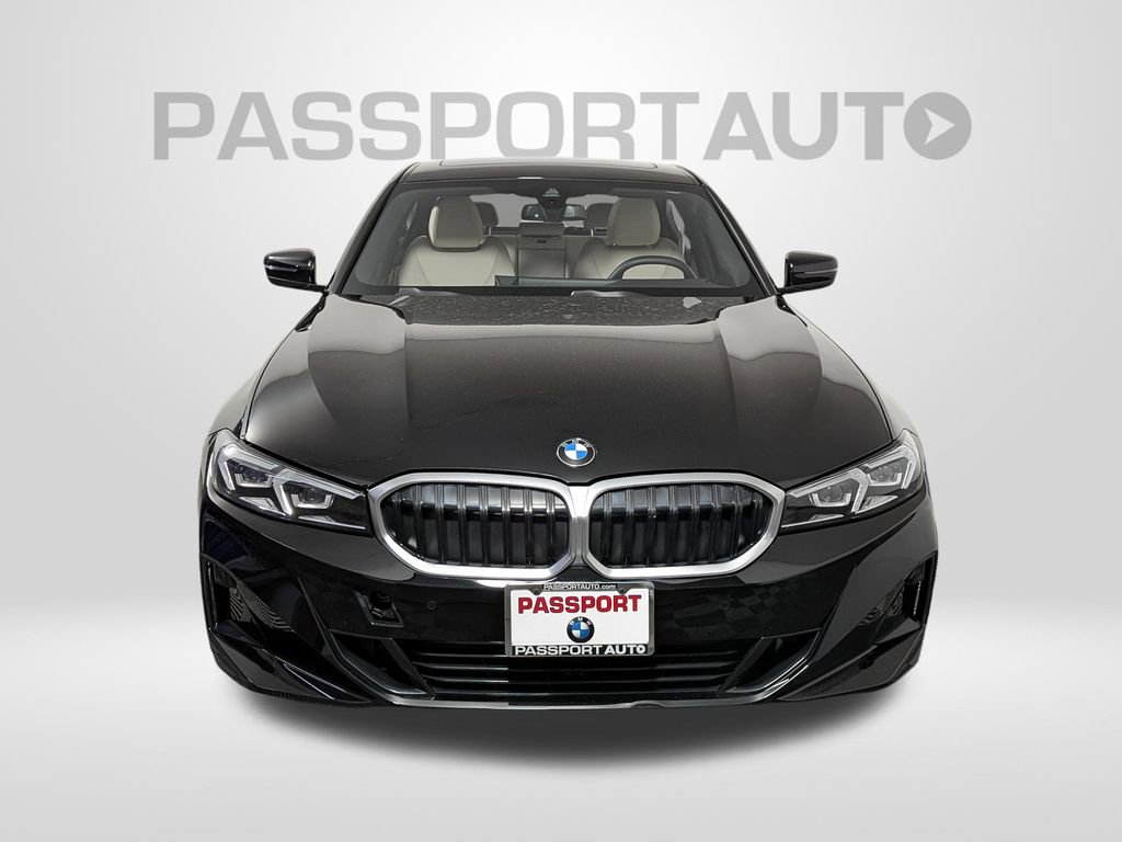 Used 2025 BMW 330i xDrive Sedan w/ Convenience Package image 10