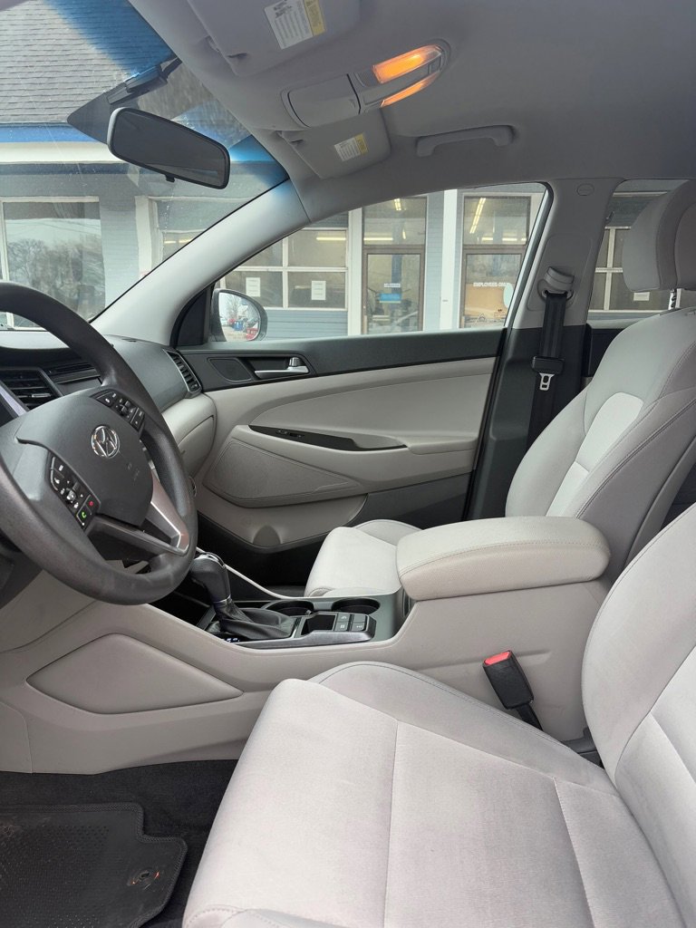 Used 2017 Hyundai Tucson SE image 9