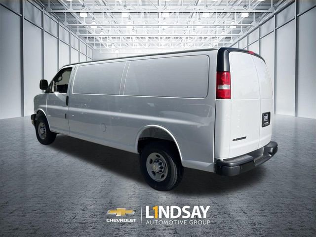 New 2026 Chevrolet Express 3500 Extended w/ Driver Convenience Package RWD image 6