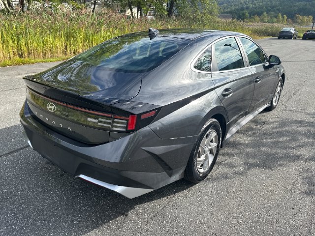 Certified 2025 Hyundai Sonata SE FWD image 6