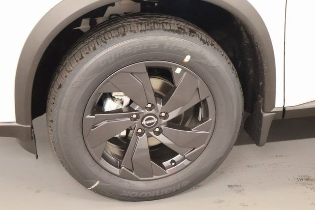 New 2026 Nissan Rogue SV w/ Cold Weather Package image 6