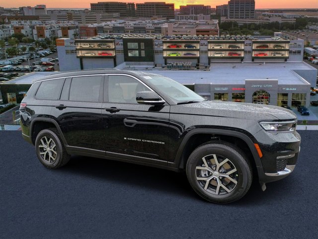 New 2025 Jeep Grand Cherokee L Limited image 1