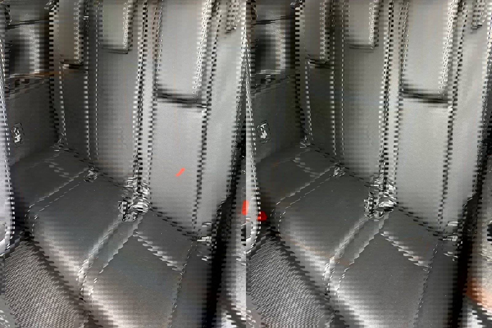 Used 2014 Toyota Highlander Limited image 17