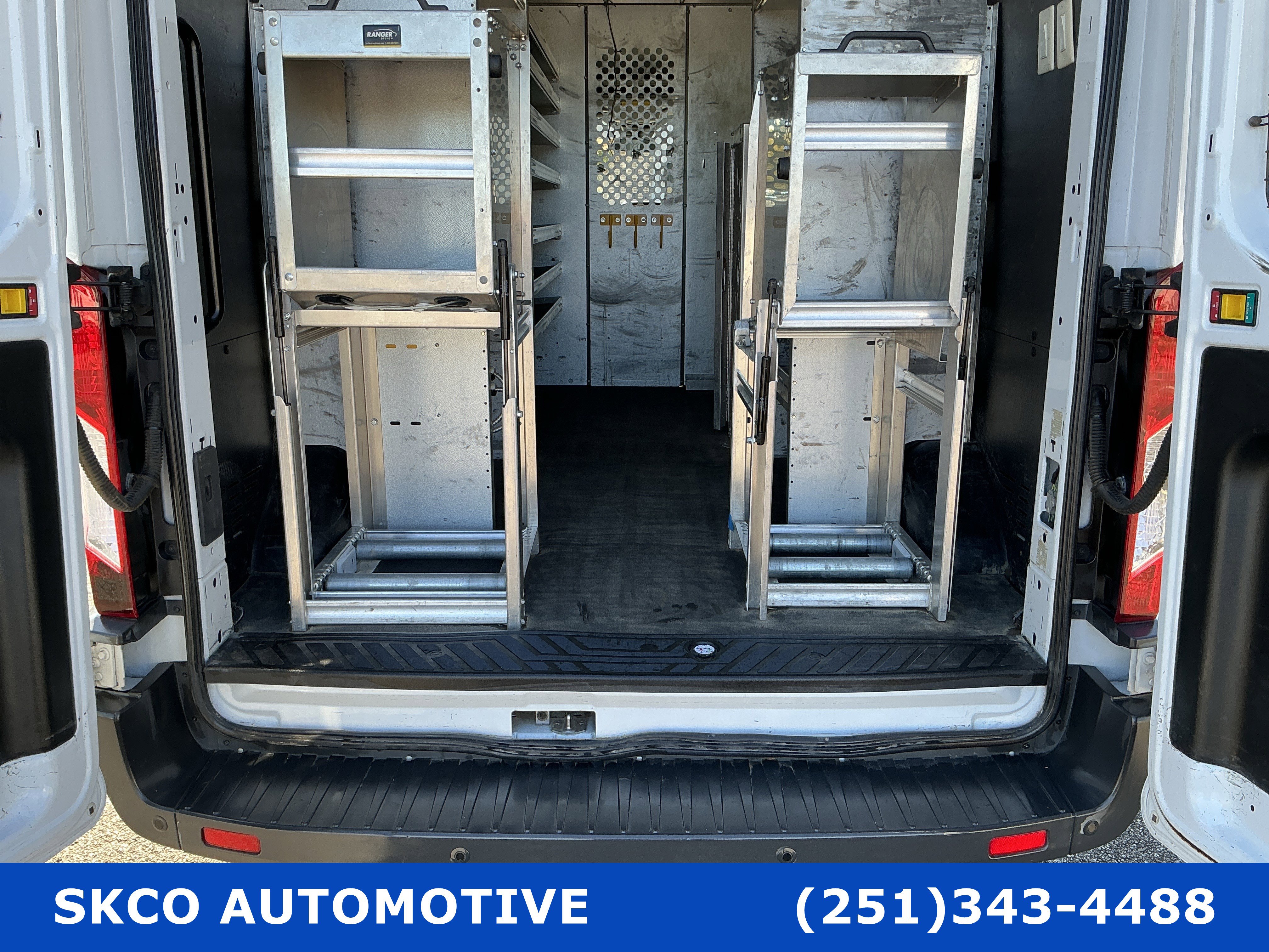 Used 2018 Ford Transit 250 148 Medium Roof w/ Exterior Upgrade Package image 21