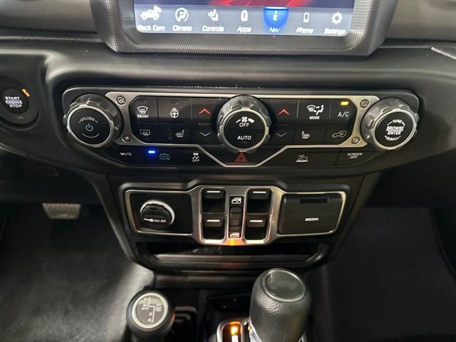 Used 2023 Jeep Wrangler Unlimited w/ Cold Weather Group AWD/4WD image 22
