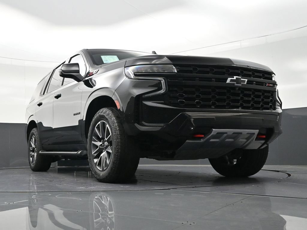 Used 2024 Chevrolet Tahoe Z71 w/ Luxury Package image 30