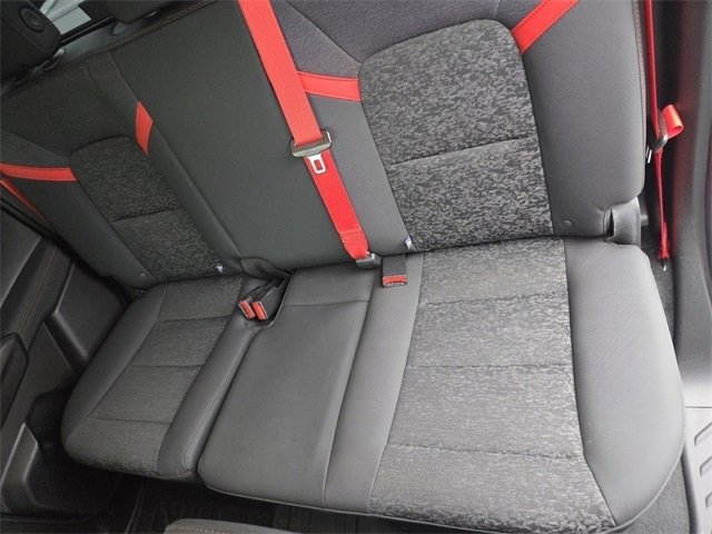 Used 2023 Chevrolet Colorado Z71 w/ Z71 Convenience Package 2 image 27