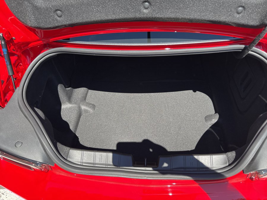 Used 2021 Chevrolet Camaro ZL1 RWD image 24