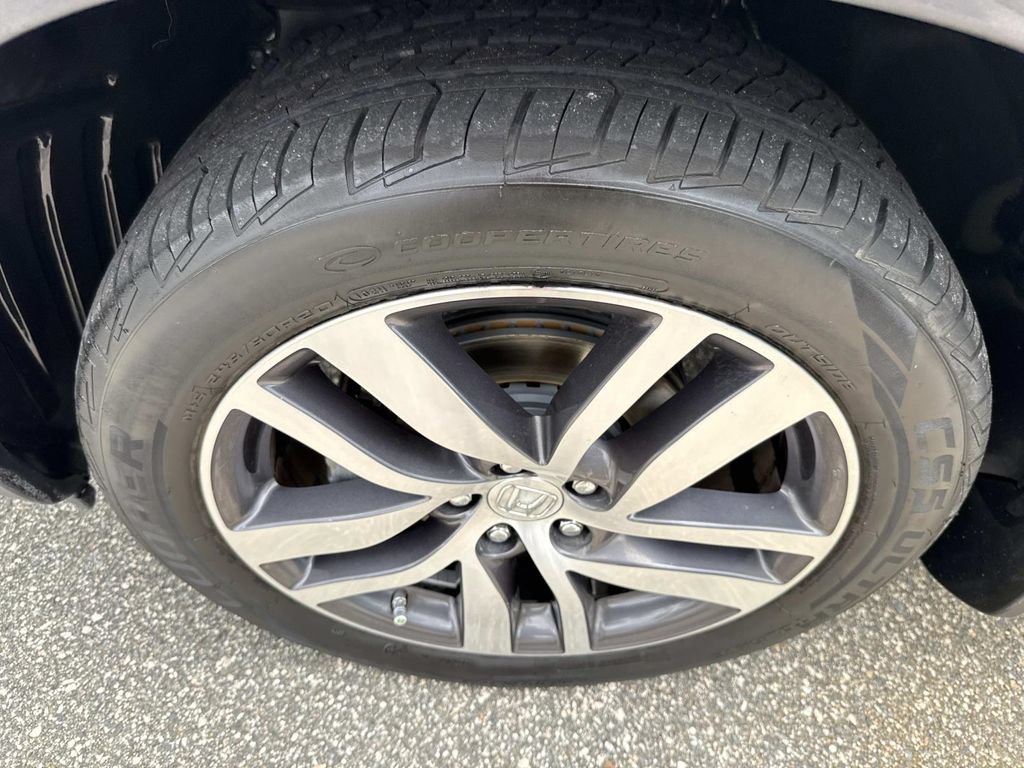 Used 2017 Honda Pilot Touring image 11