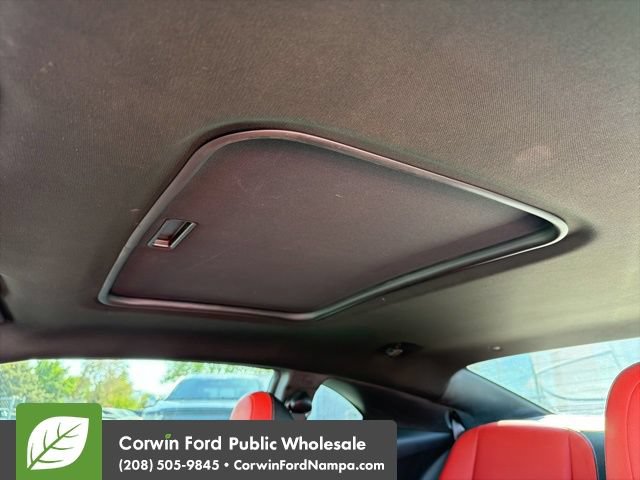 Used 2011 Chevrolet Camaro SS w/ RS Package RWD image 18