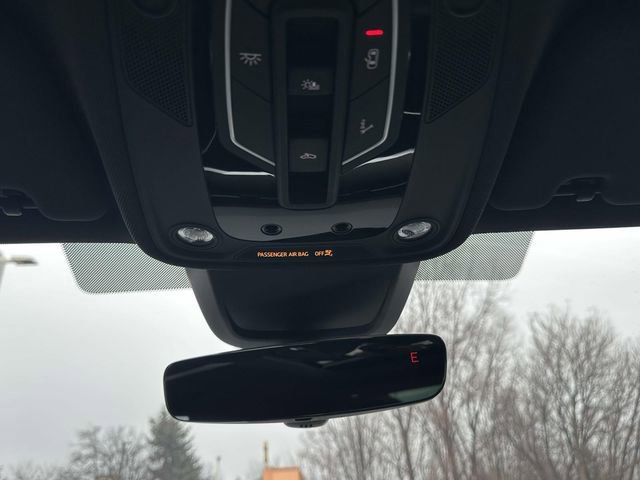 Used 2022 Audi RS 6 image 35