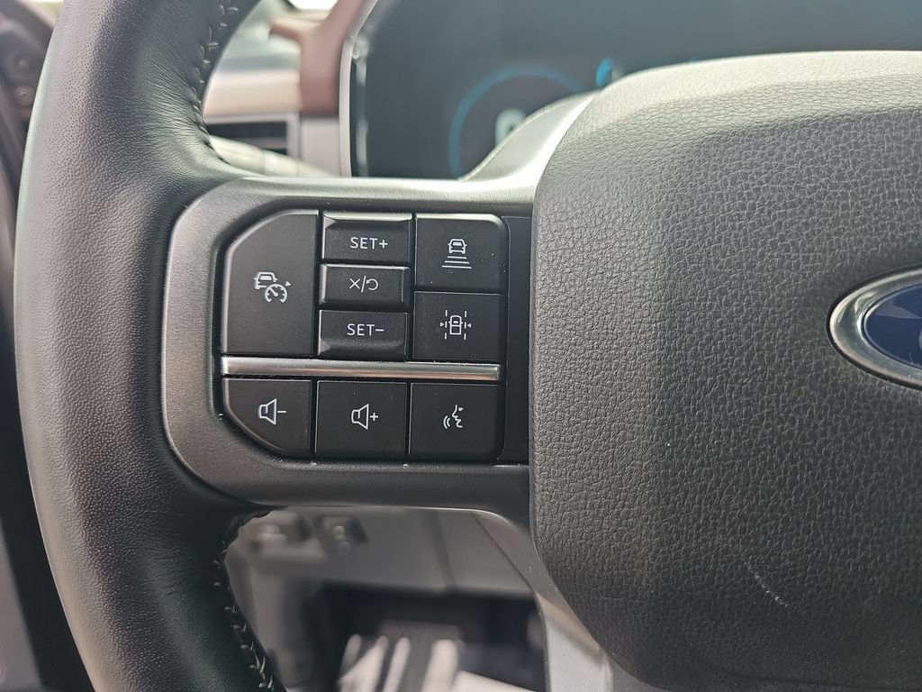 Used 2021 Ford F150 Lariat w/ Equipment Group 502A High AWD/4WD image 17