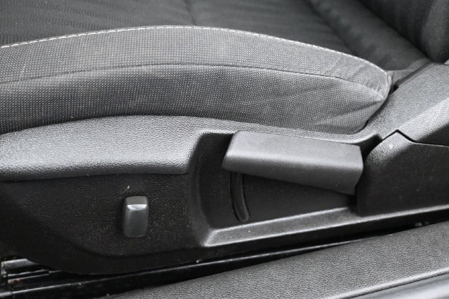 Used 2013 Chevrolet Camaro LS RWD image 12