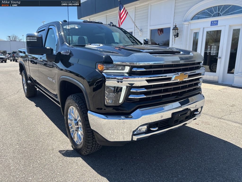Used 2022 Chevrolet Silverado 3500 High Country AWD/4WD image 3