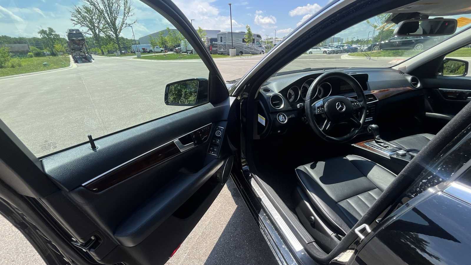 Used 2013 Mercedes-Benz C 300 4MATIC Sedan image 15