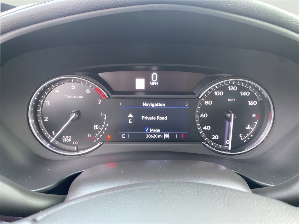 Certified 2023 Cadillac XT4 Luxury w/ Cold Weather Package image 21