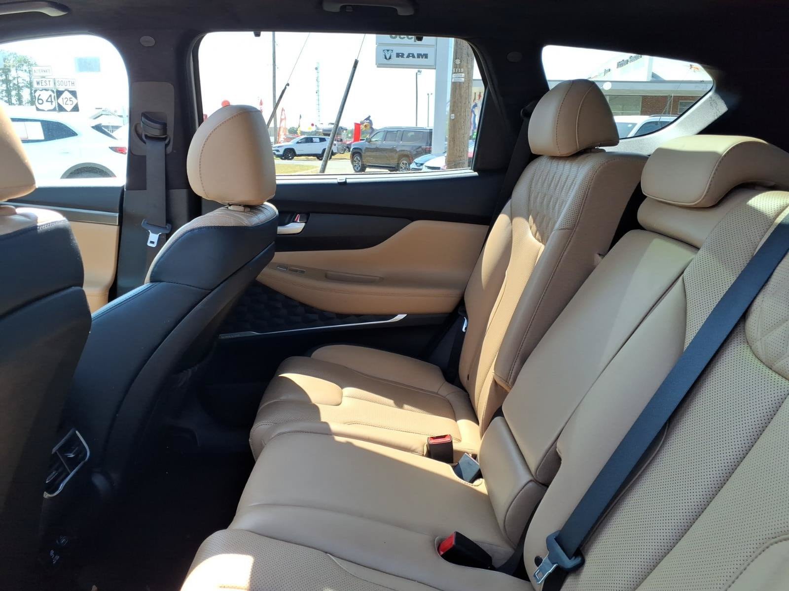 Used 2022 Hyundai Santa Fe Calligraphy AWD/4WD image 9