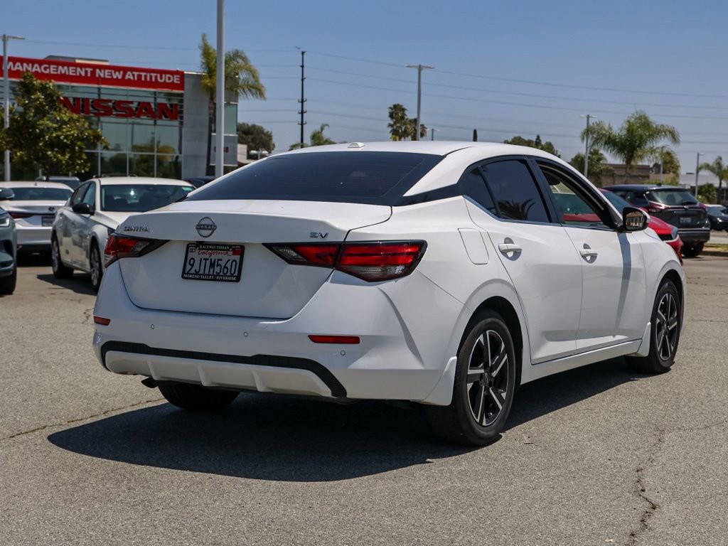 Used 2024 Nissan Sentra SV w/ All-Weather Package FWD image 5