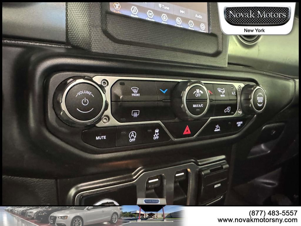 Used 2022 Jeep Wrangler Sport AWD/4WD image 20