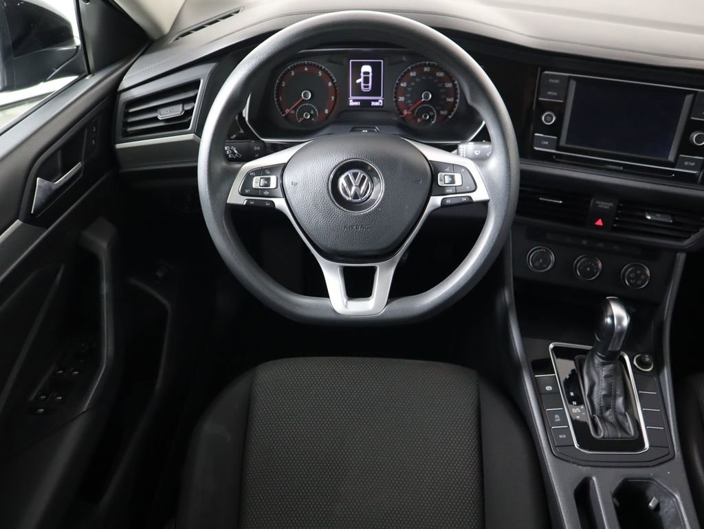 Used 2019 Volkswagen Jetta S w/ Driver Assistance Package image 10