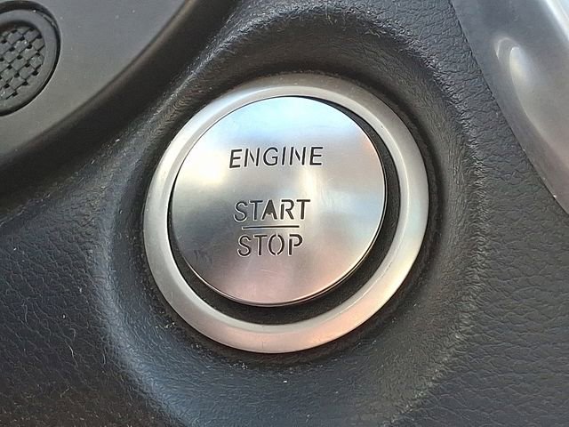 Used 2018 INFINITI QX30 Premium w/ Navigation Package image 25