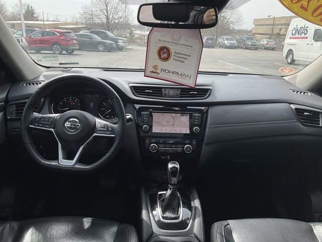 Used 2020 Nissan Rogue SL w/ Premium Package image 11