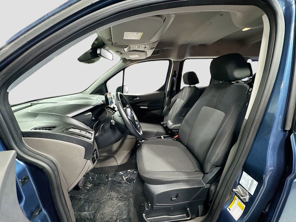 Used 2022 Ford Transit Connect XLT FWD image 12