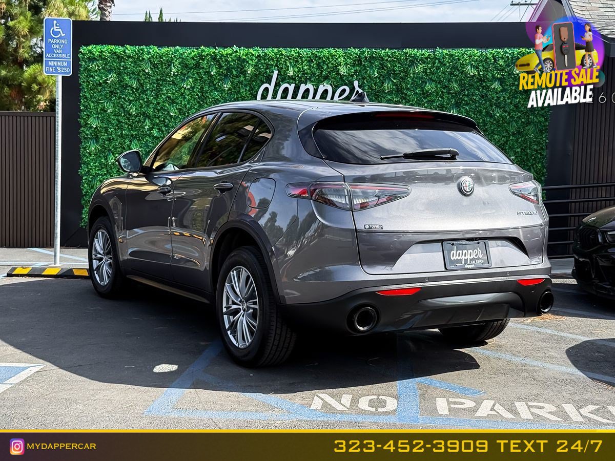 Used 2024 Alfa Romeo Stelvio Sprint RWD image 8