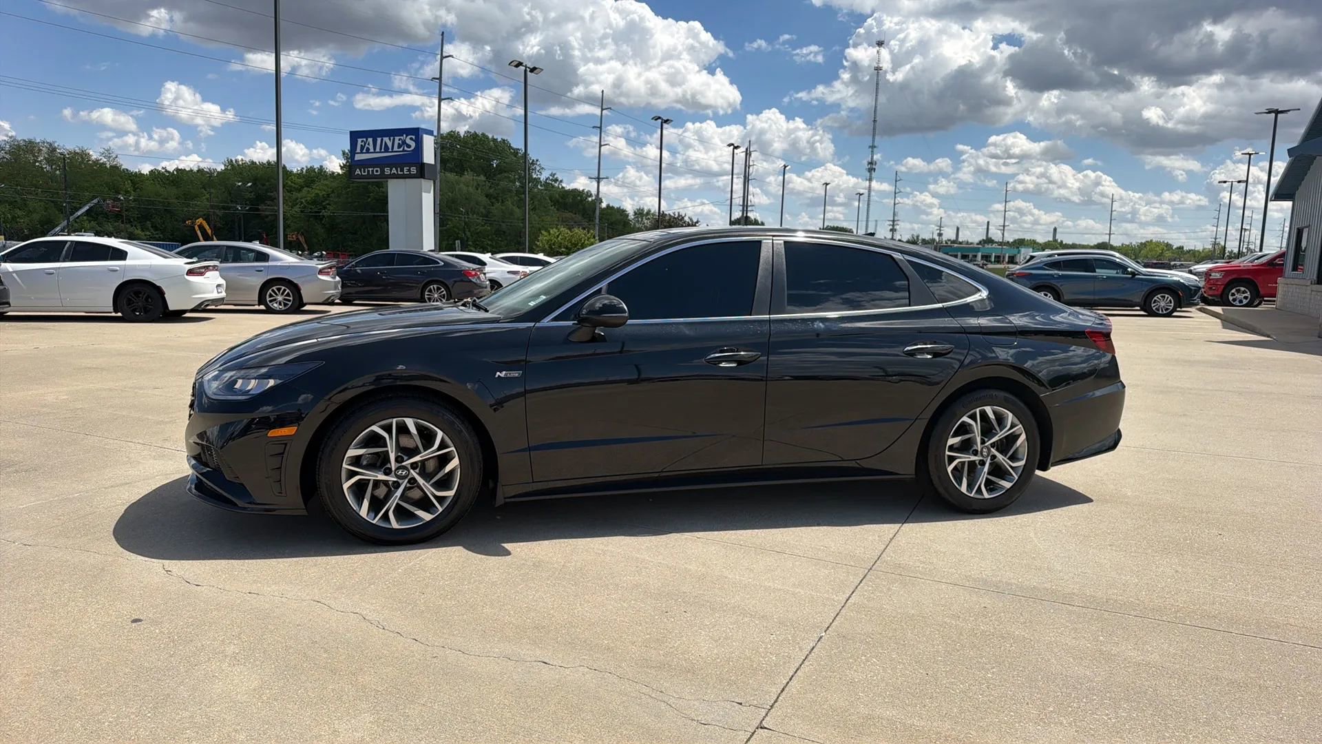 Used 2022 Hyundai Sonata SEL w/ Convenience Package FWD image 12