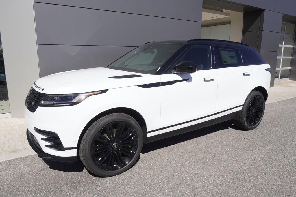 New 2026 Land Rover Range Rover Velar Dynamic SE image 3