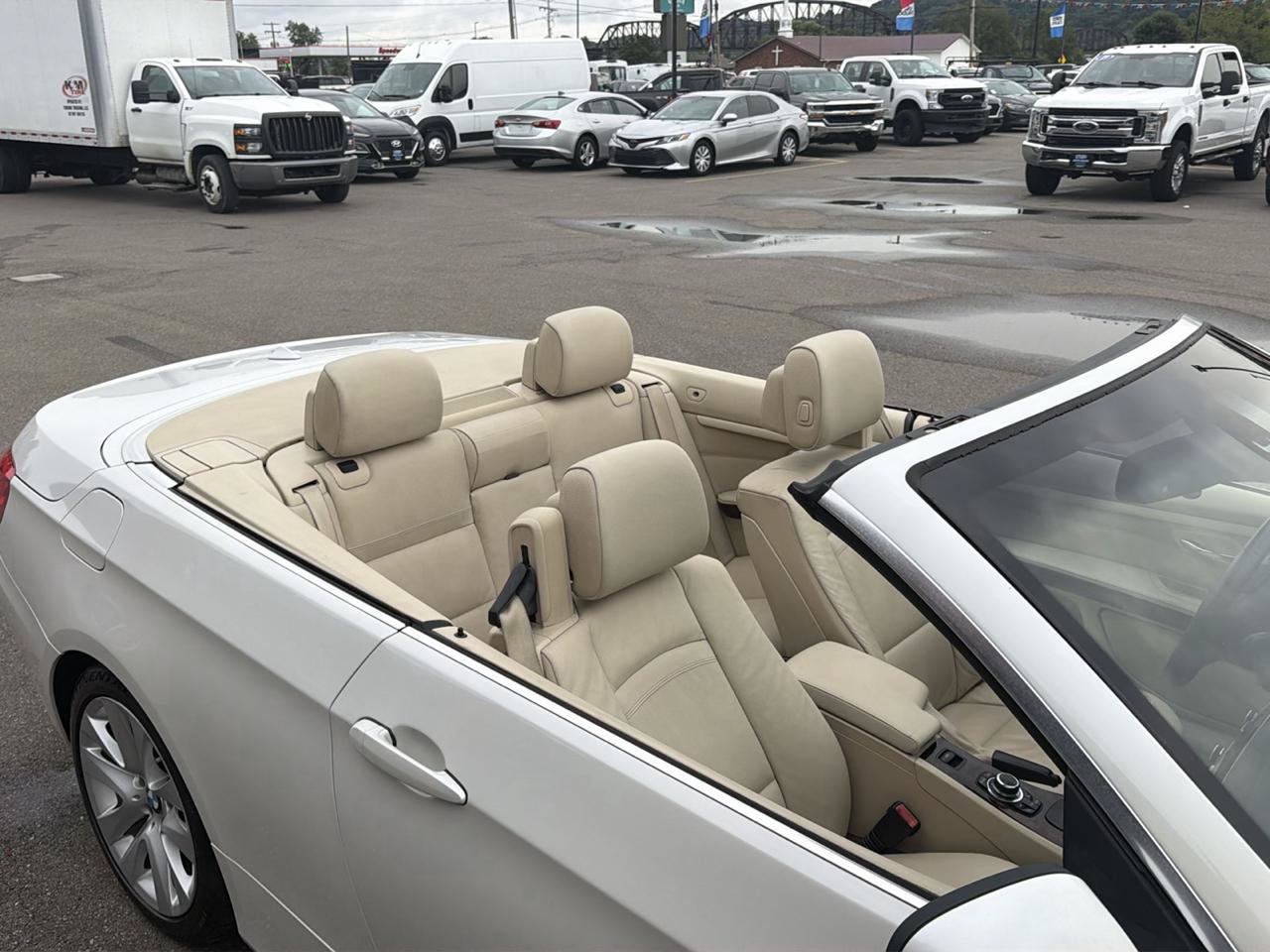 Used 2013 BMW 328i Convertible RWD image 22